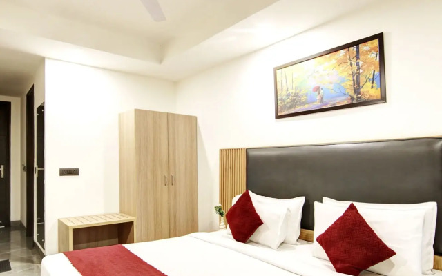 Saltstayz Premier – Cyber Hub