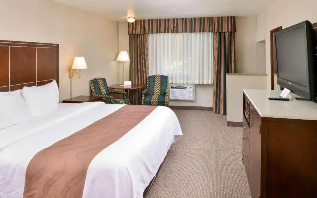 Quality Inn And Suites Walnut