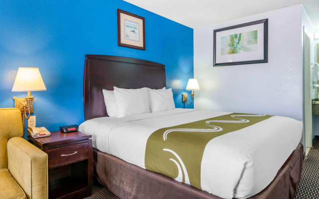 Quality Inn Sarasota North Near Lido Key Beach