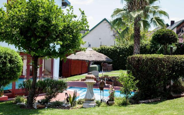 Mizizi House of Sandton Bed & Breakfast