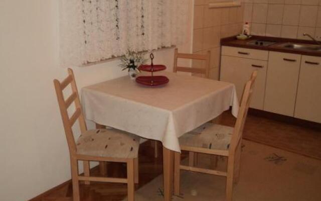 Apartments Racetin