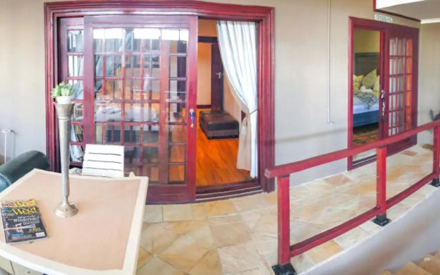 Spacube Luxury Suites and Spa