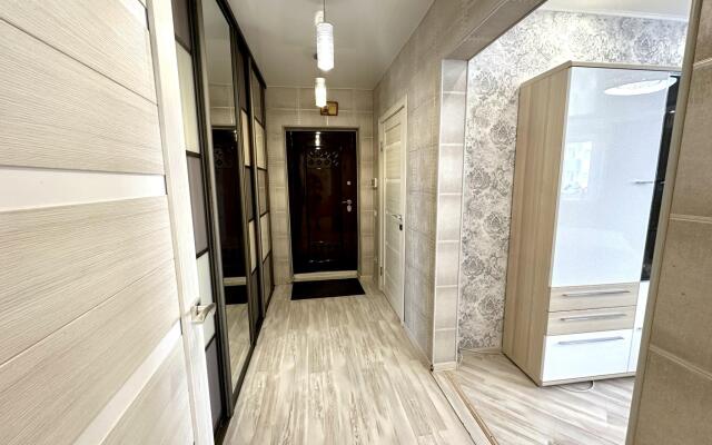 Апартаменты Флэтс-Лайн на  ул. Красноармейская, д. 100