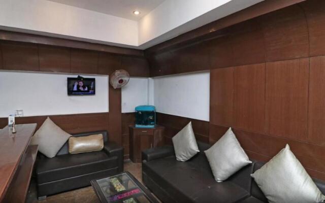 New Hotel Rajwada By WB Inn
