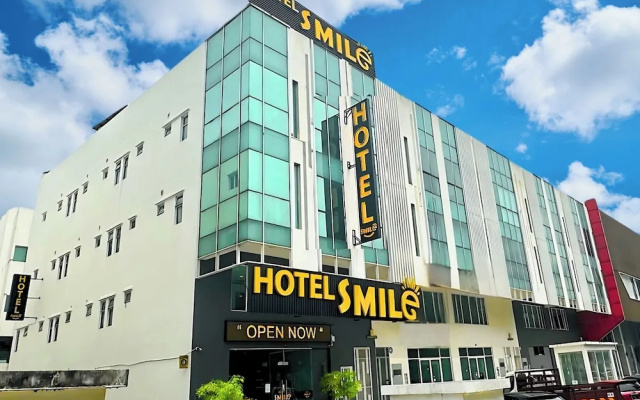 Smile Hotel Subang Airport – Exterior – Shah Alam