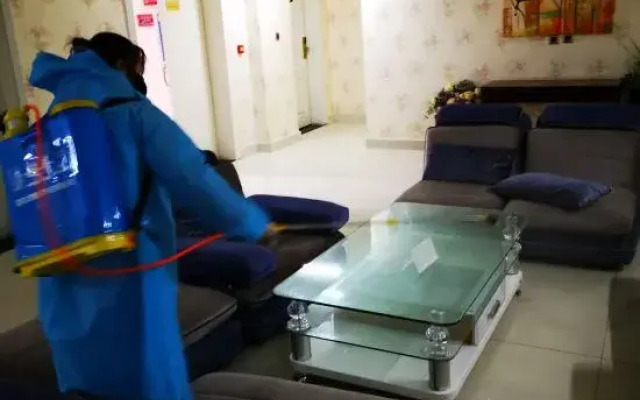 Liupanshui Yake Hotel