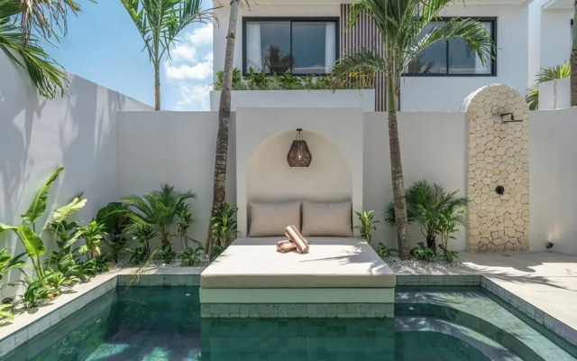 Nova Oasis 4
