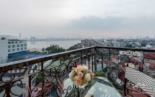 West Lake Lotus Serviced Apartment