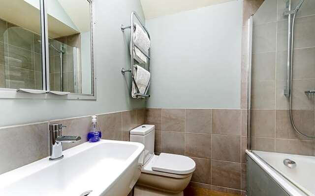 Princes Gate Mews by CAPITAL