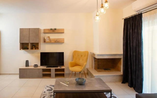 V Luxury Apartment 1