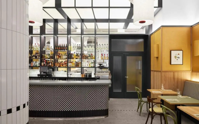 Kimpton Main Frankfurt by IHG