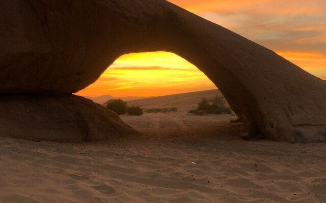 Wadi rum boutique camp & jeep tour