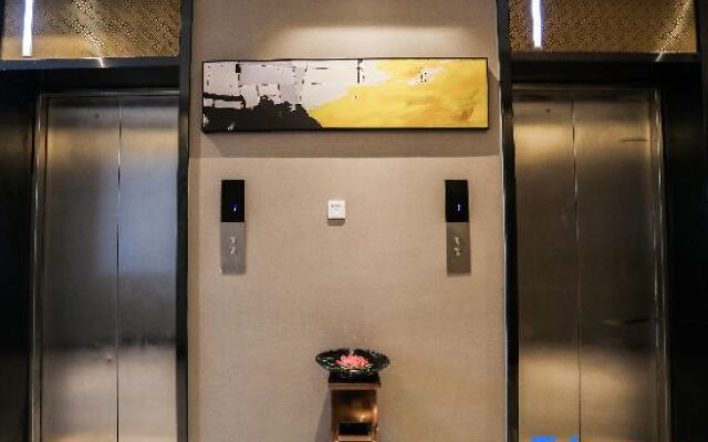 Echarm Hotel Jingjiang Zhongzhou Road