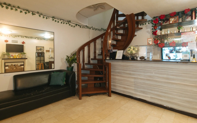 Check Inn Pension Arcade