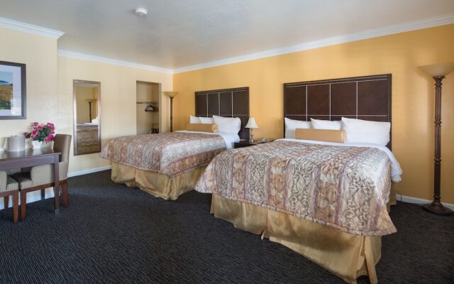 Wine Valley Lodge