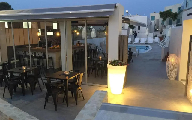 Casa Bianca - Adults Only by Checkin