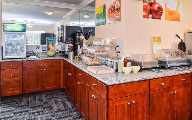 Quality Inn Hotel, Kent - Seattle