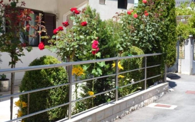 Marko - 30m From Beach - A2