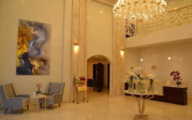 Larissa Suites