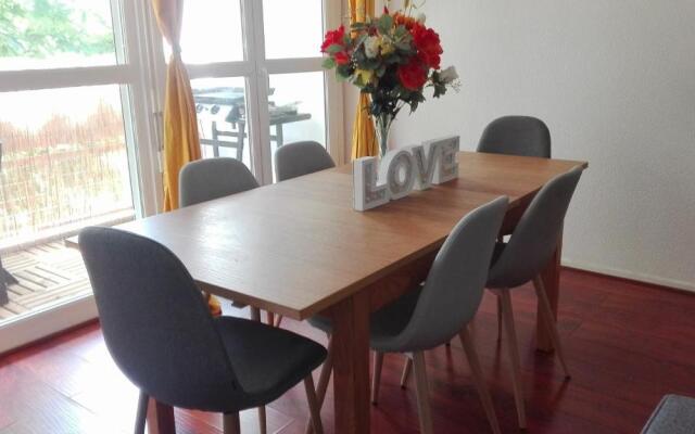 "CHEZ AURELIE" T5 100m2 4ch 2sdb parking terrasse TALENCE