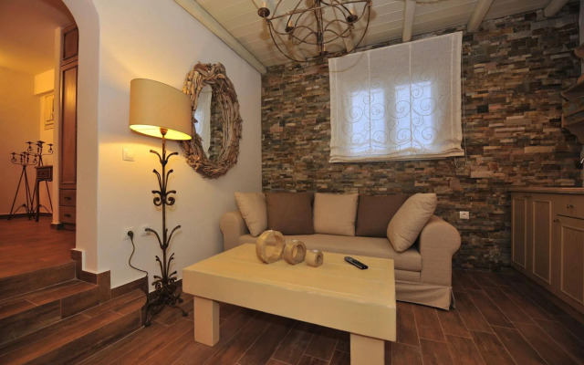 Villa Isabella Studios & Suites