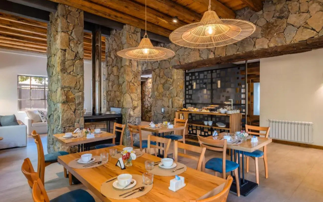 Vita Small Hotel