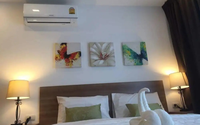 Modern Condo Nai Harn Beach
