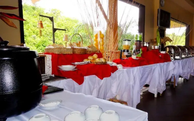 Alta Vista de Boracay - Apartment Direct