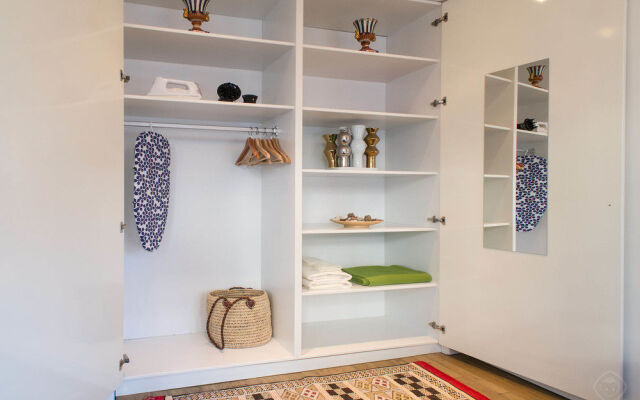 Tulips in the Heart of Amsterdam