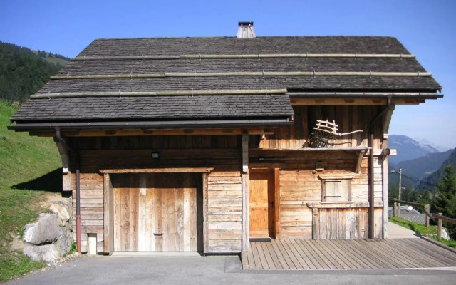 Chalet La Clusaz, 5 pièces, 12 personnes - FR-1-437-9