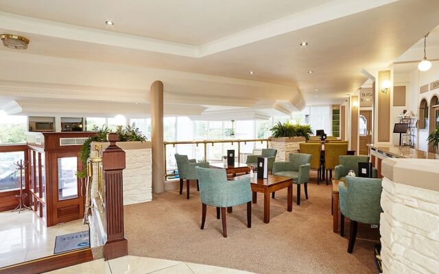 Westlodge Hotel
