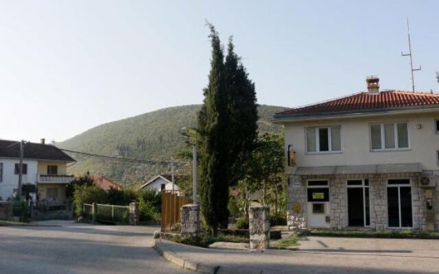 Backpack House Blagaj