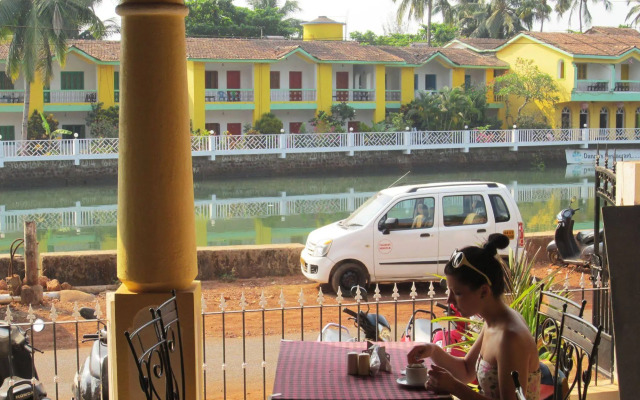 Riverside Regency Resort