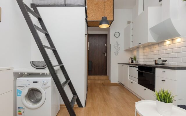 Cozy Studio Wola by Renters
