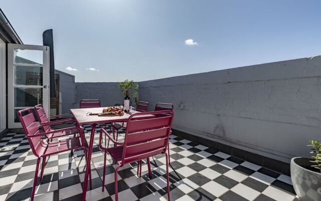 StayCentral - Fitzroy Converted Warehouse Penthouse