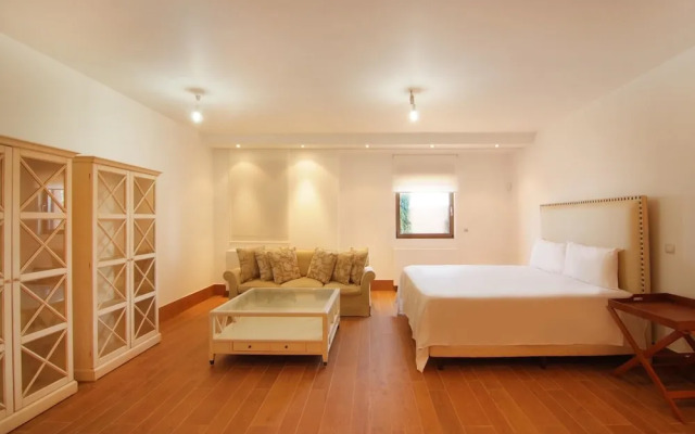 Seaview Peninsula Villa