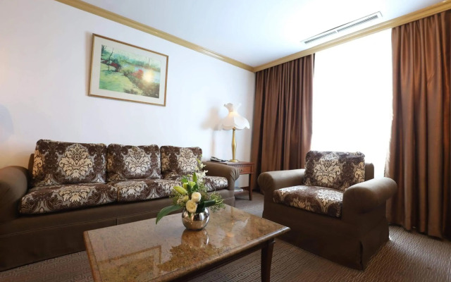 Tiara Oriental Hotel