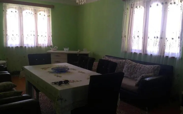Madona's Guest House