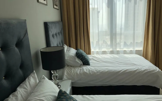 Ultimate Stay 4BR Burj Khalifa view