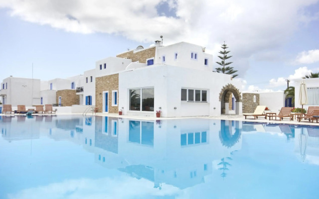 Naxos Holidays