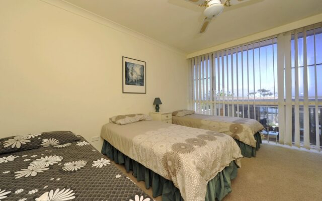 The Crest Unit 1 - Shoal Bay