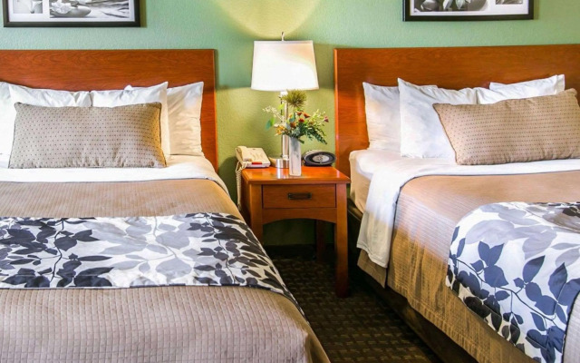 Sleep Inn & Suites Gonzales near Palmetto State Park