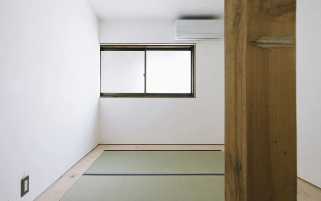 Atelier & Hostel Nagisa-Ura