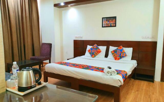 Merriment Alpha Hotel At Noida