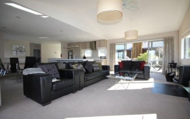 21 Denby Place