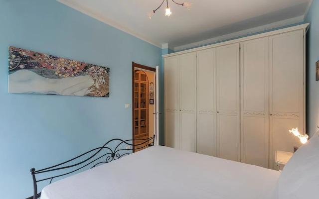 Un Balcone sulle Colline di Rapallo