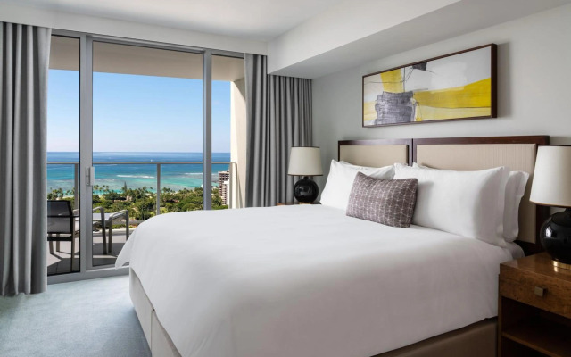 The Ritz-Carlton Residences, Waikiki Beach
