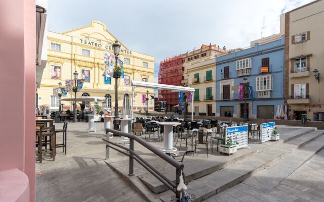 Teatro Plaza Apartments