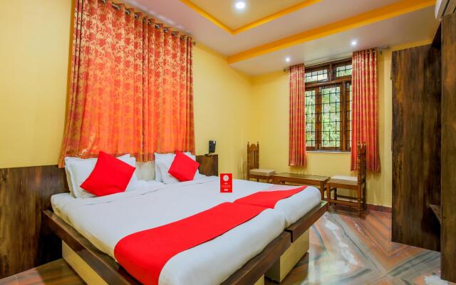 OYO 14779 Meera Motels & Residency