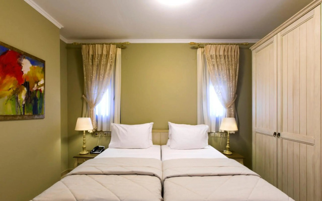 Ionia Suites